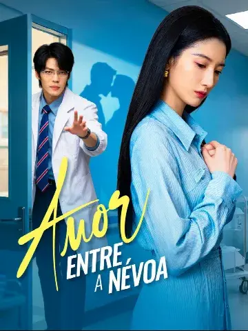 Capa de Amor Entre a Névoa